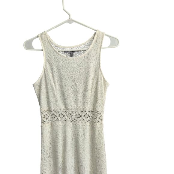 R Wish Long white lacy beach dress womens size m see through in certain areas - Picture 2 of 6